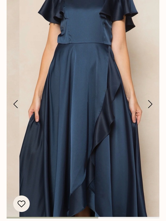 Dresses & Skirts - Ivy City Dress “Callie” Size Large in Navy / NEW WITH TAGS- Ruffle Sleeve Dress